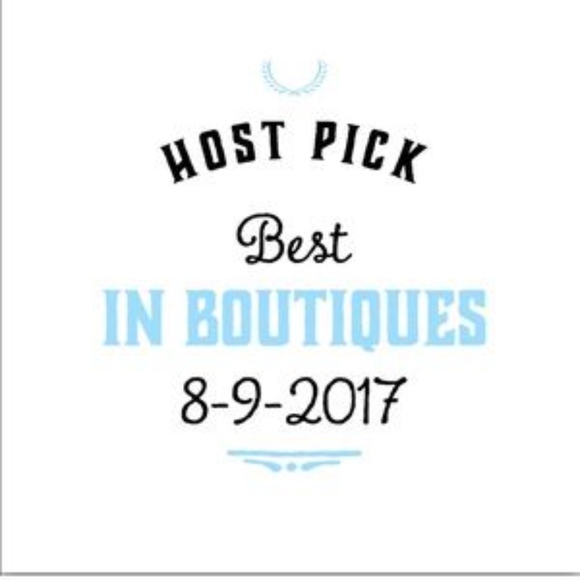 2x Host Pick ❤️ Champagne Satin Backless Romper - Picture 6 of 6